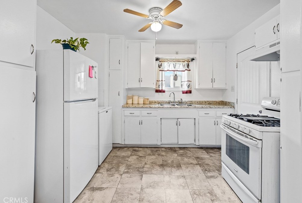 7434 Freda Ave, Riverside CA  92504-4510 exterior