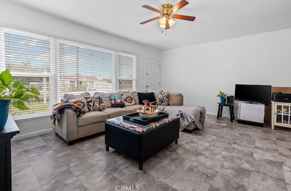 7434 Freda Ave, Riverside CA  92504-4510 exterior