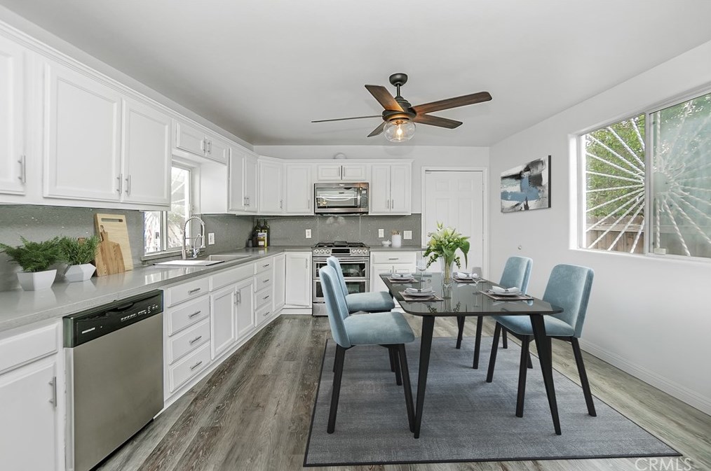 319 111th St, Los Angeles CA  90061-3003 exterior