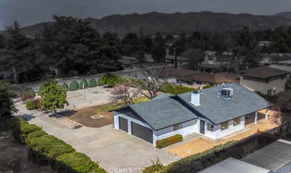 11979 Bryant St, Yucaipa, CA 92399