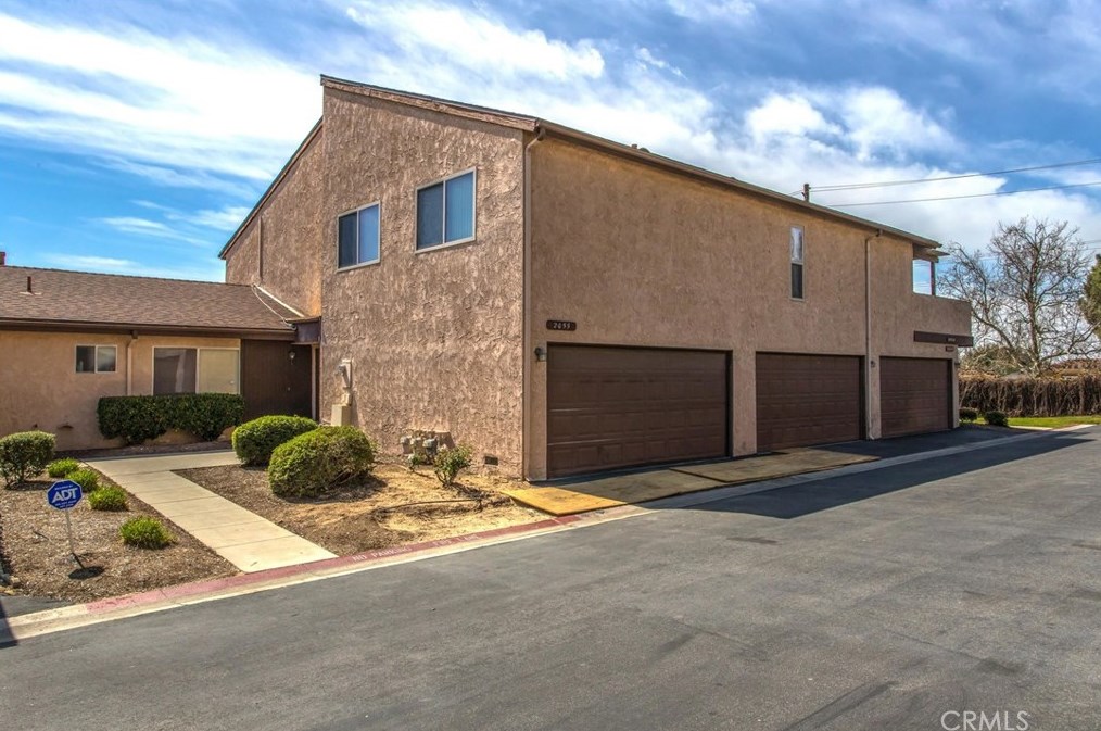 2055 Teak Ct, San Bernardino, CA 92404