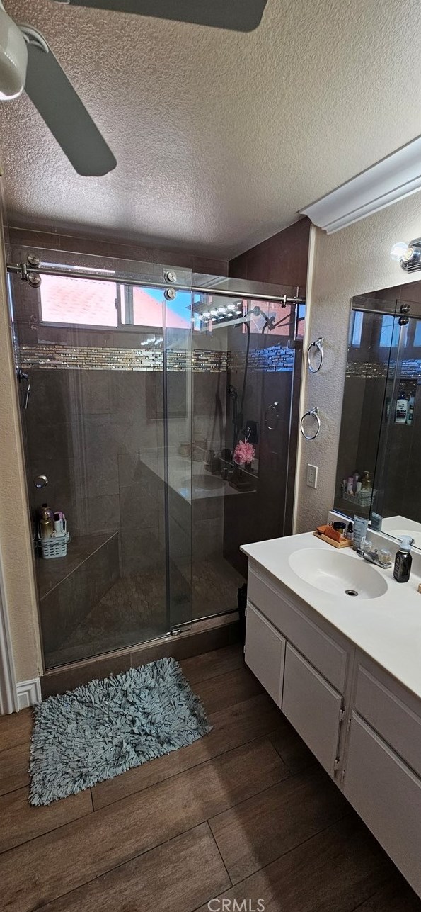 15419 Coleen St, Fontana CA  92337-8992 exterior