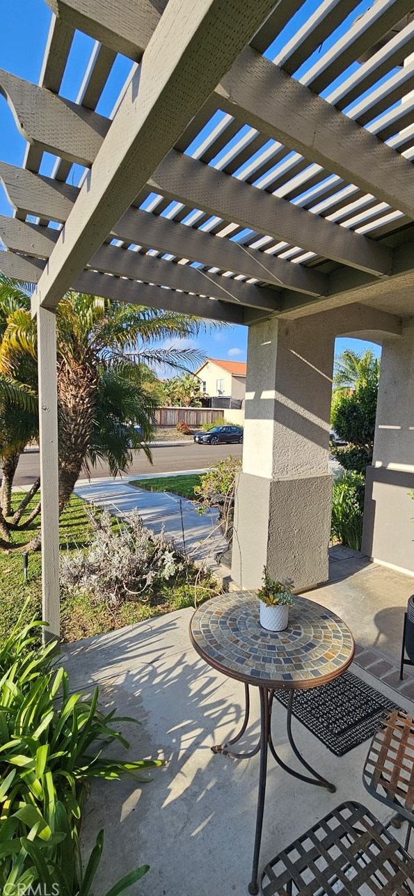 15419 Coleen St, Fontana CA  92337-8992 exterior