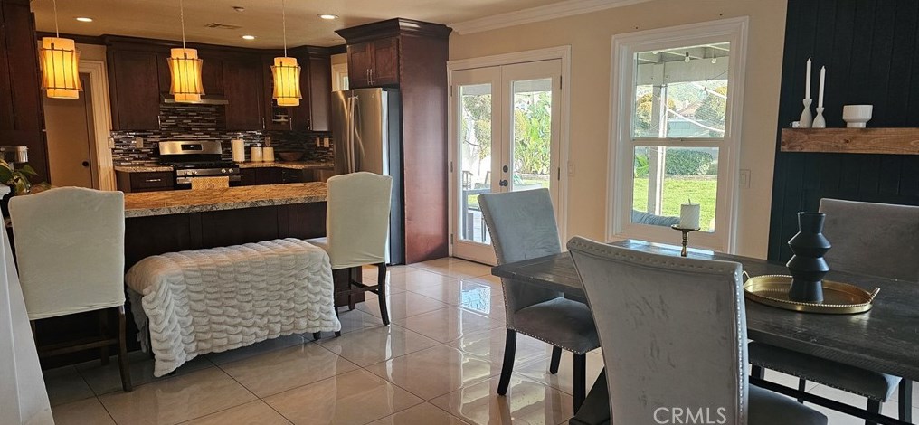 15419 Coleen St, Fontana CA  92337-8992 exterior