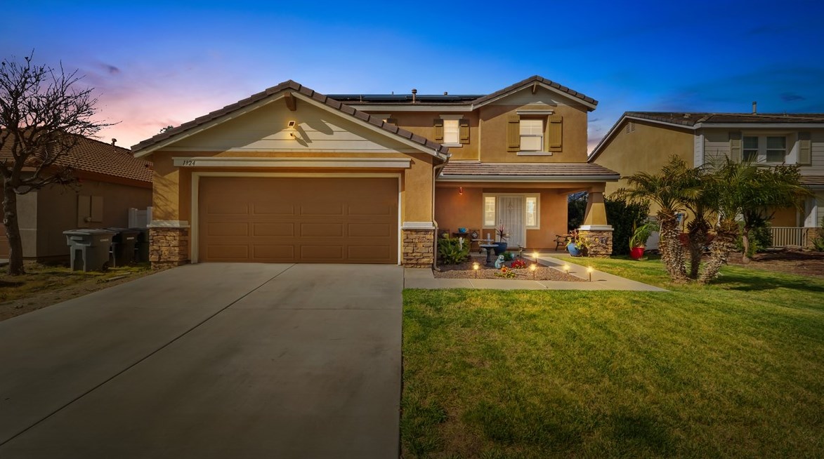 1324 Friedman St, Perris, CA 92571