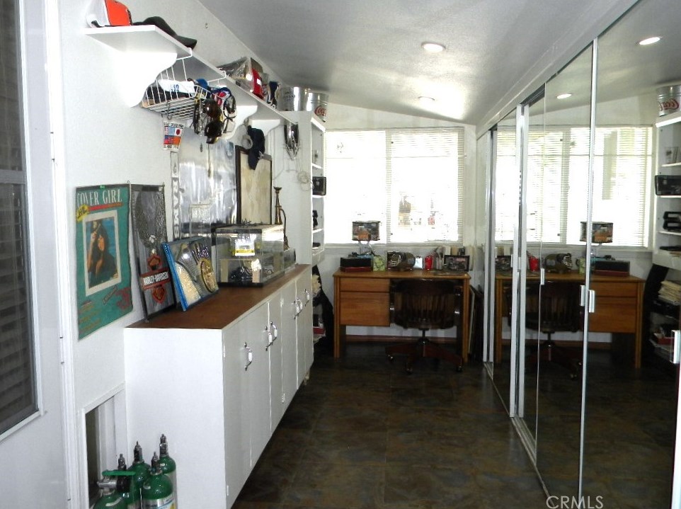 1404 Medallion St, Redlands CA  92374-2665 exterior