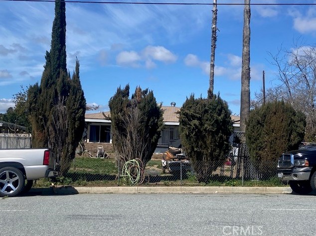 555 22nd St, Banning, CA 92220-4207