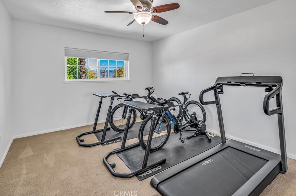 821 Balboa Ct, Redlands CA  92373-6903 exterior