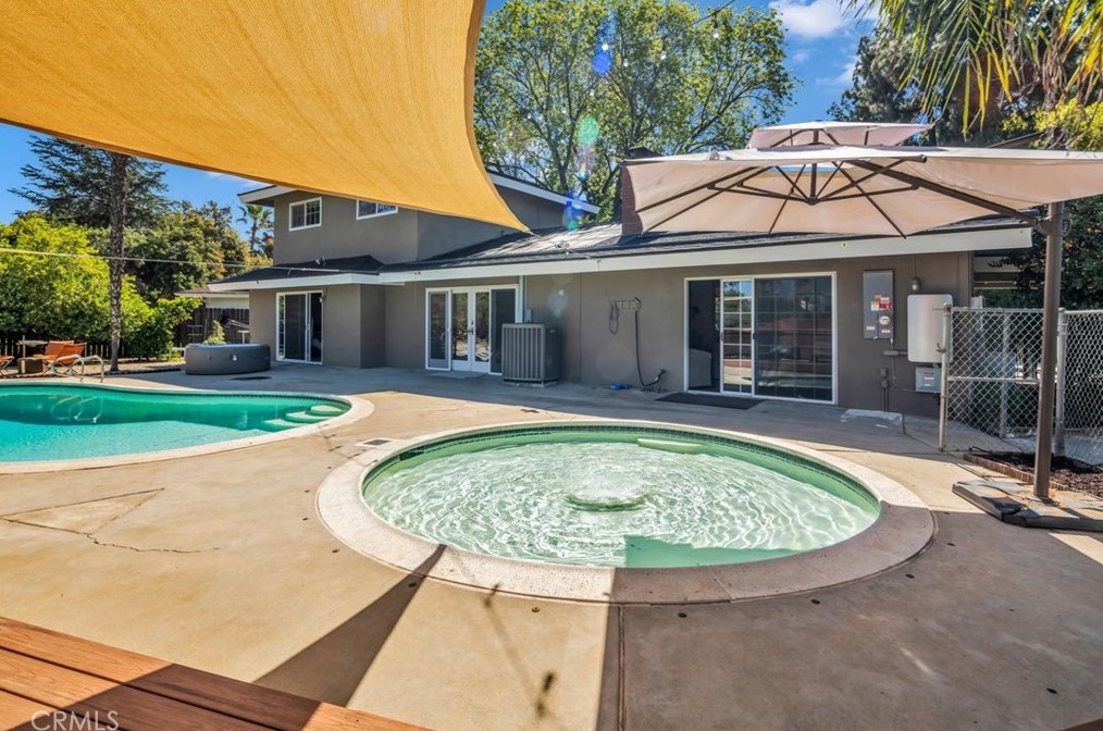 821 Balboa Ct, Redlands CA  92373-6903 exterior