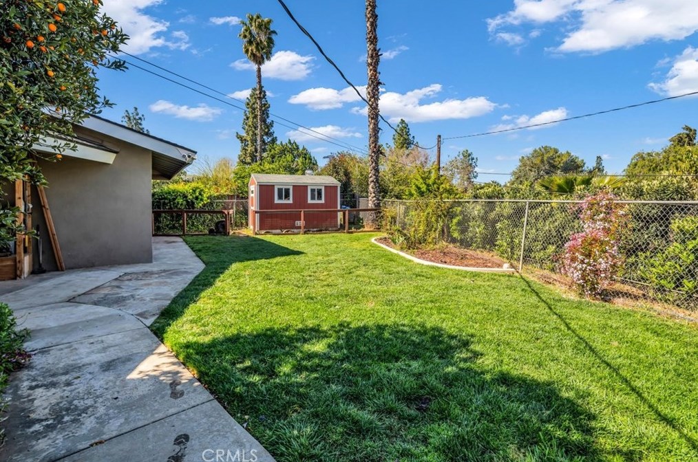 821 Balboa Ct, Redlands CA  92373-6903 exterior