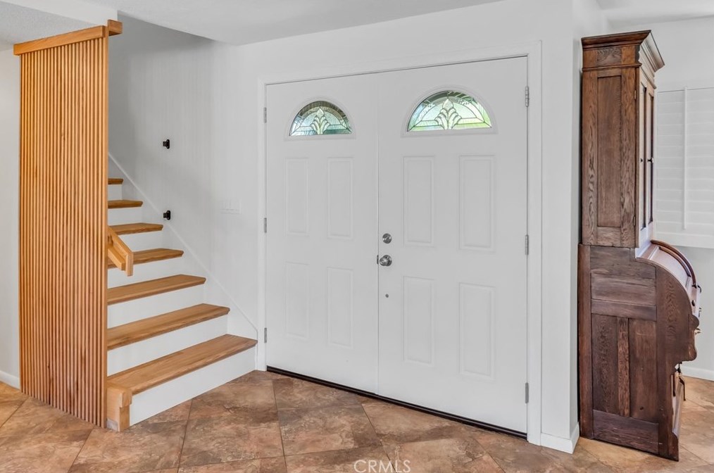 821 Balboa Ct, Redlands CA  92373-6903 exterior