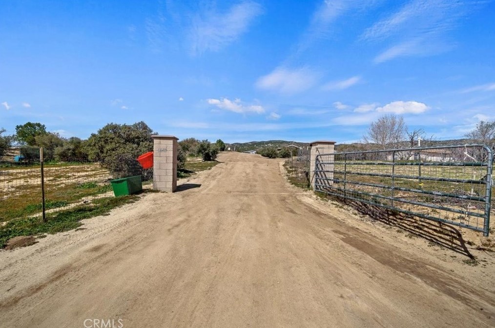 61282 Spanish Dagger Ln, Anza, CA 92539-9837