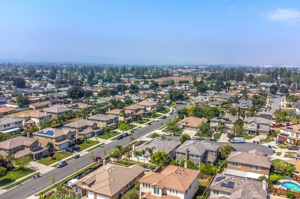 1536 Rose Arbor Ct, Redlands CA  92374-4737 exterior