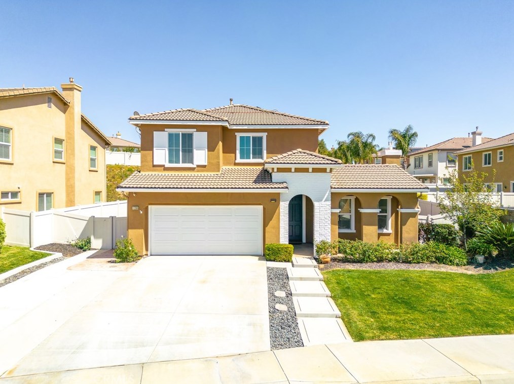 11260 Rosburg Rd, Beaumont, CA 92223-7417