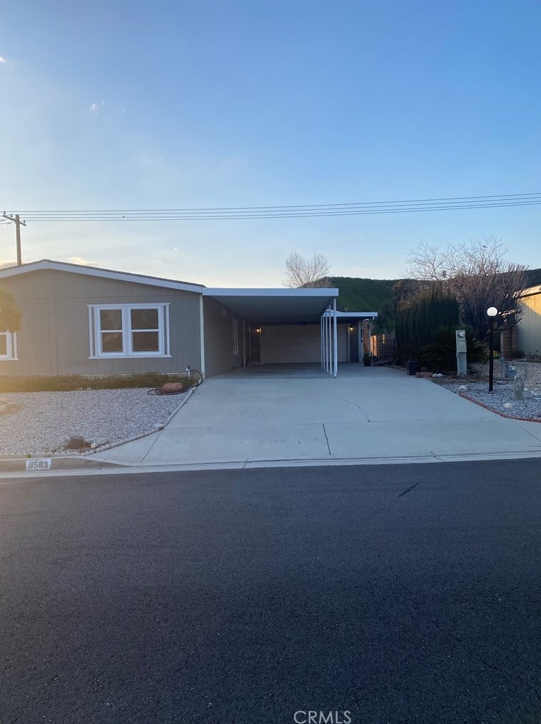 9583 Sharondale Rd, Calimesa, CA 92320-2062