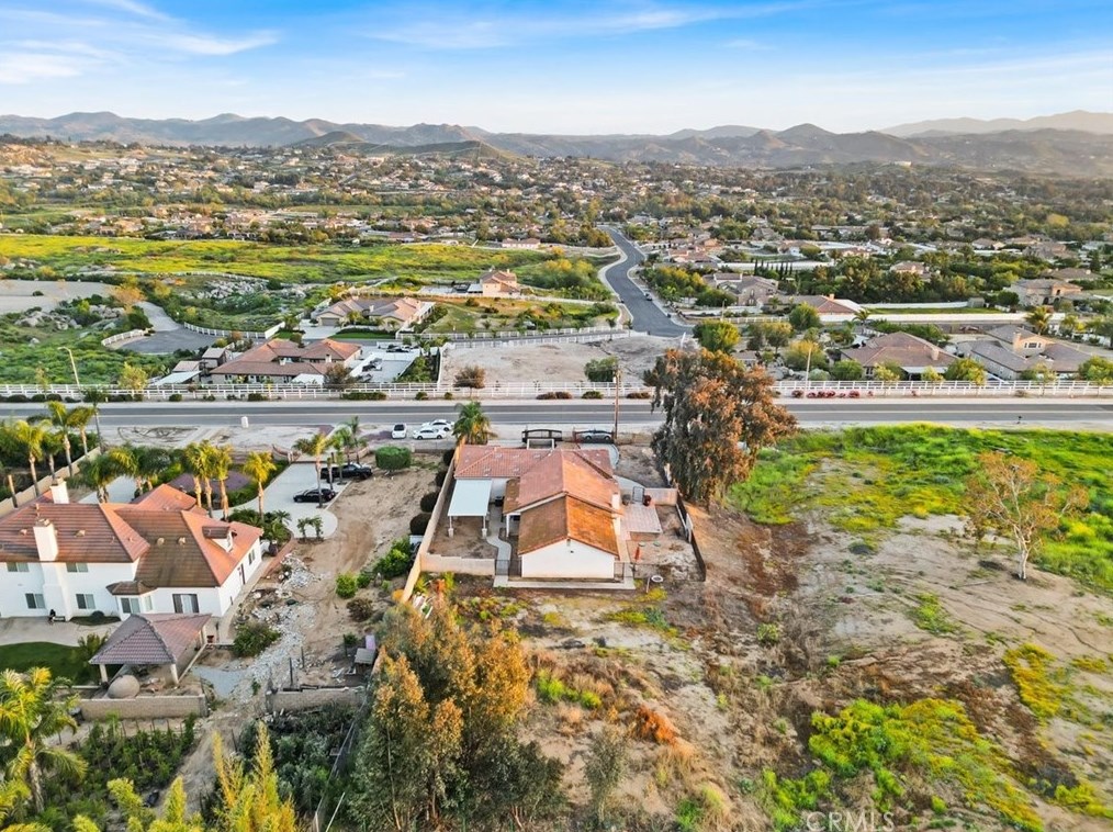 17740 Nandina Ave, Riverside CA  92504-8929 exterior