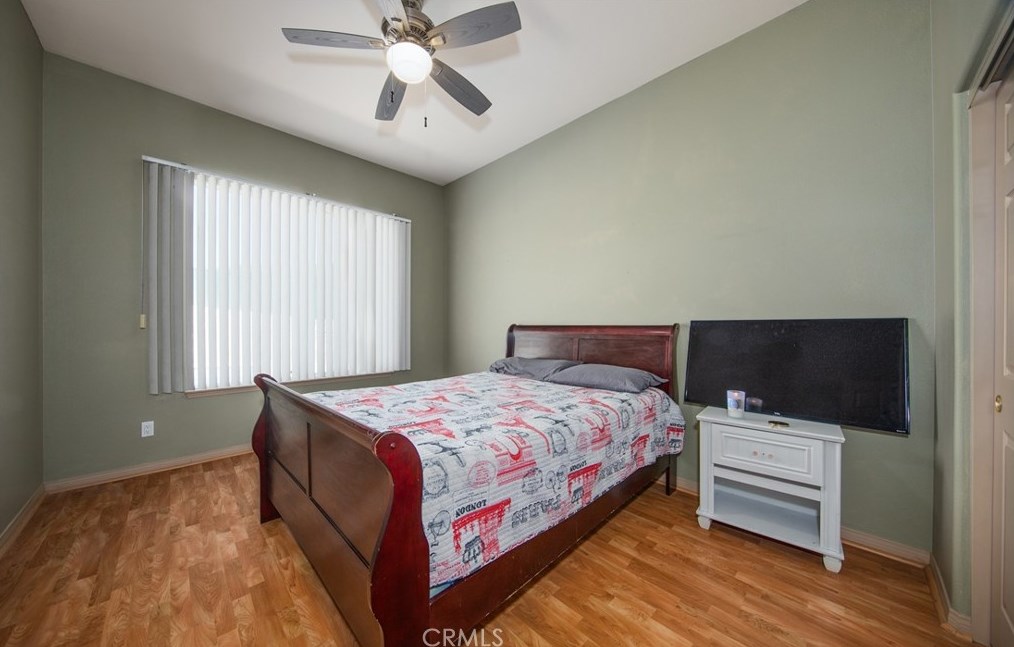 16528 Owl Tree Rd, Riverside CA  92504-9569 exterior