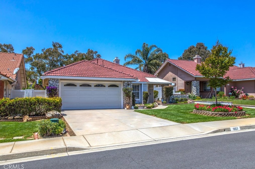 1507 Sequoia Dr, Beaumont, CA 92223