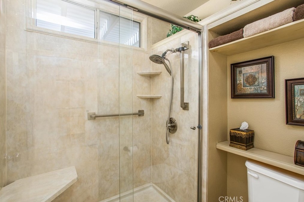 1507 Sequoia Dr, Beaumont CA  92223-6420 exterior