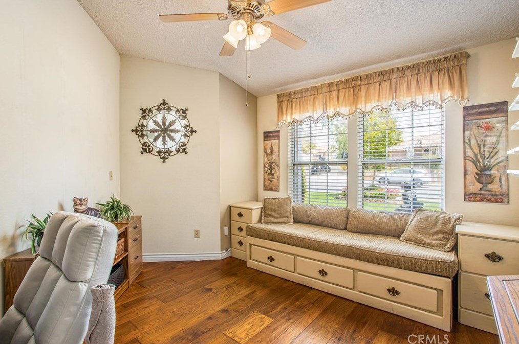 1507 Sequoia Dr, Beaumont CA  92223-6420 exterior