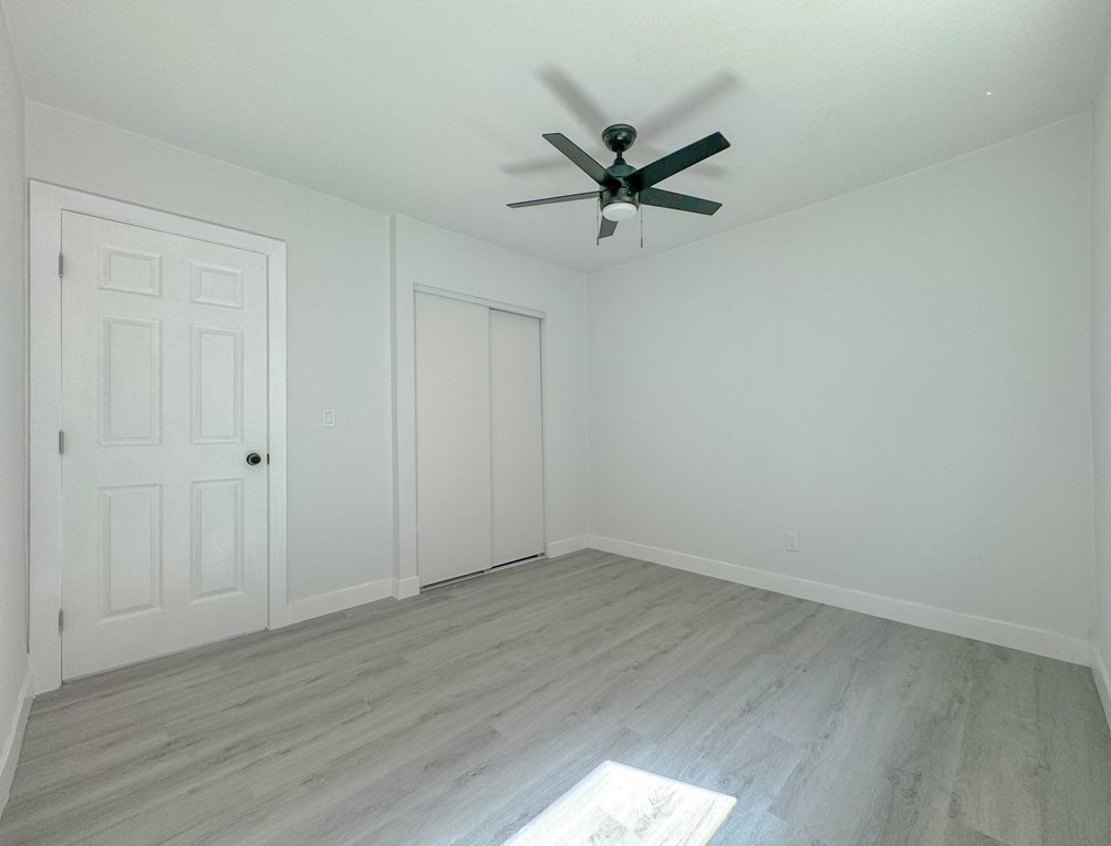 232 61st St, Los Angeles CA  90003-1232 exterior