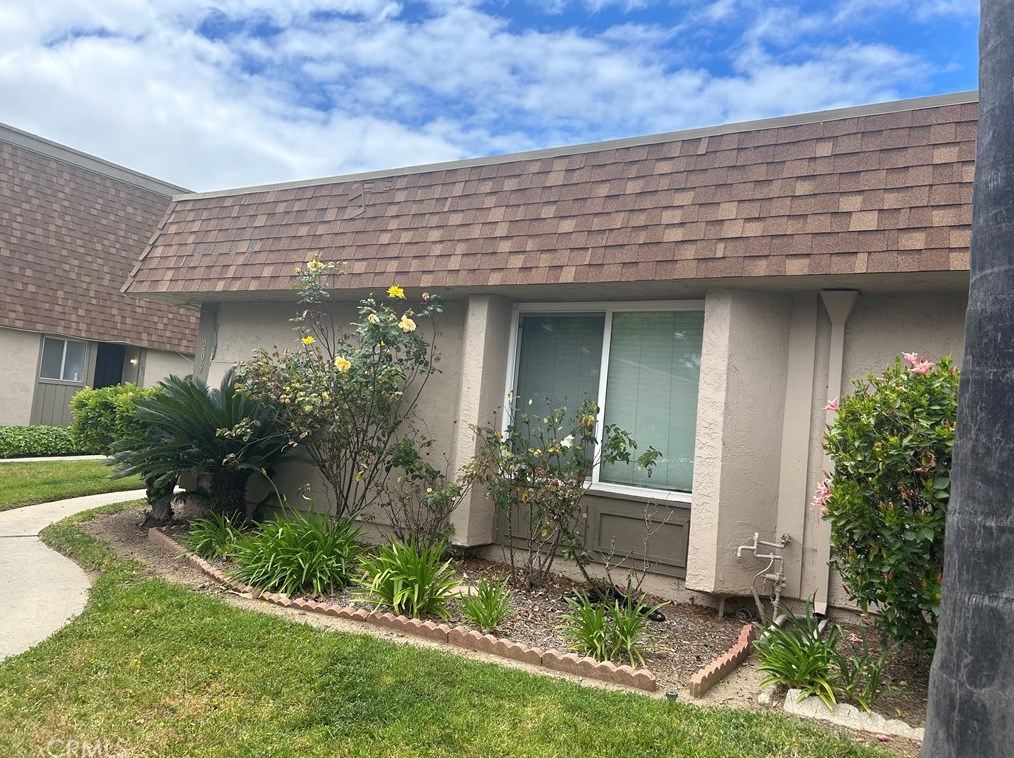 209 Festival Dr #7, Oceanside, CA 92057