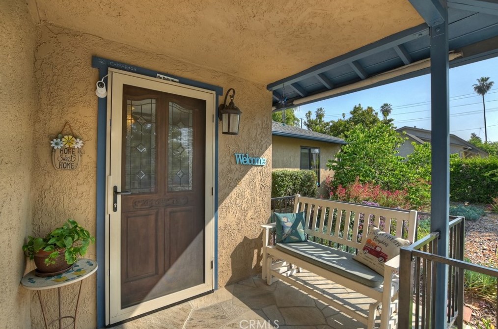 708 Calle De Silva, Redlands, CA 92374-6222