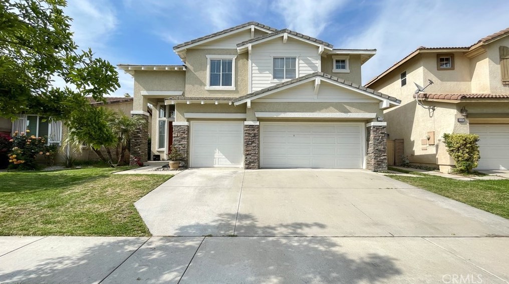 33384 Warwick Hills Rd, Yucaipa, CA 92399-3408