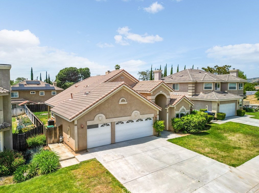 1193 Dadash, Beaumont, CA 92223-1928