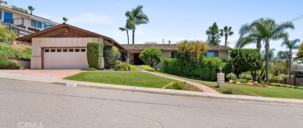 6856 Elaine Way, San Diego, CA 92120-3933
