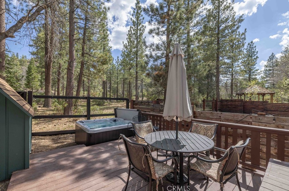 42569 Willow Ave, Big Bear CA  exterior