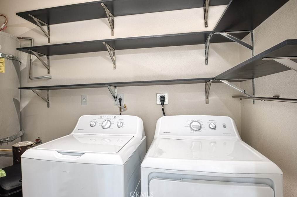 4992 1st St, Joshua Tree CA 92252-4219 exterior