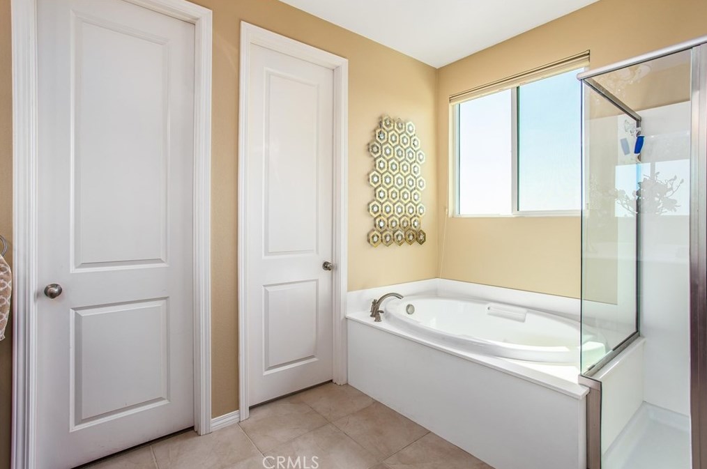 1521 Patterson Ranch Rd, Redlands CA  92374-2971 exterior