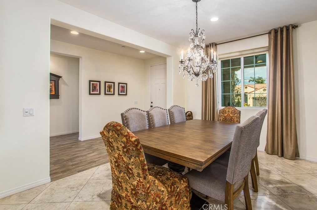 1521 Patterson Ranch Rd, Redlands CA  92374-2971 exterior