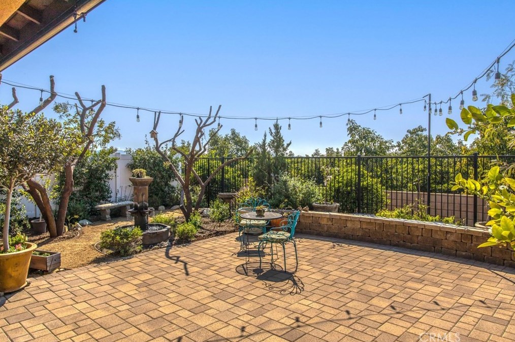1521 Patterson Ranch Rd, Redlands CA  92374-2971 exterior