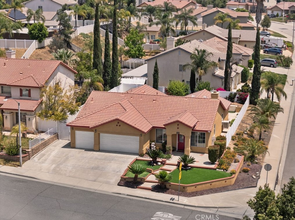 12144 Lorez Dr, Moreno Valley, CA 92557-7435
