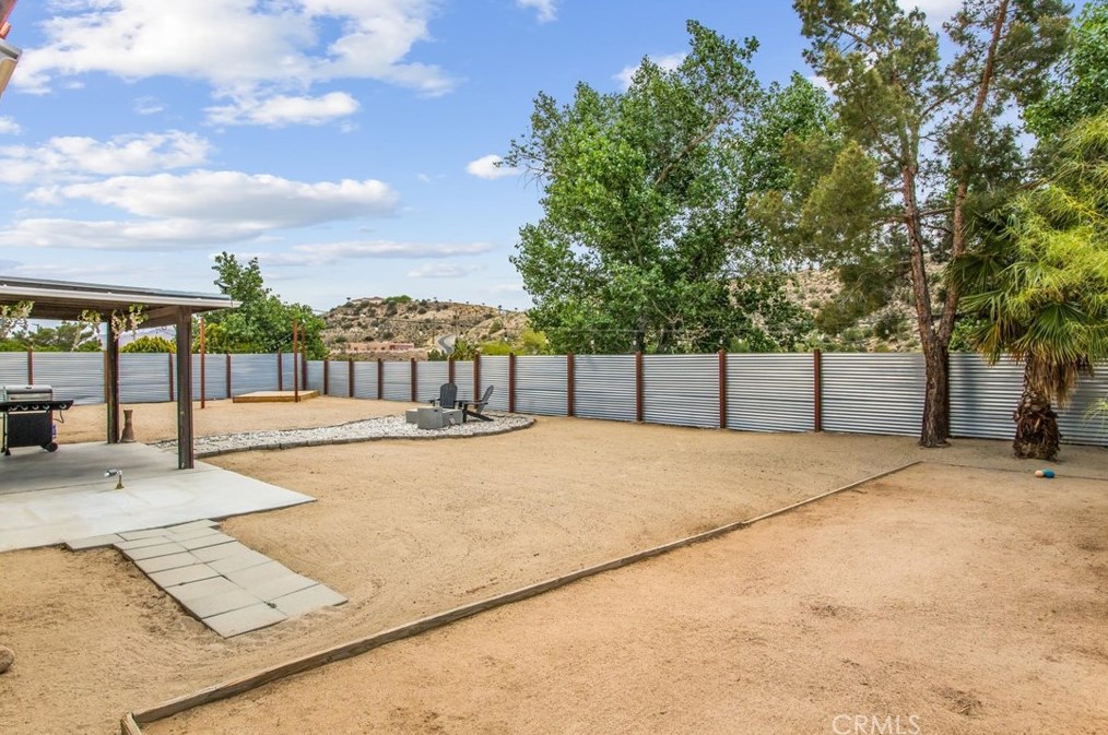 54610 Primavera Dr, Yucca Valley CA  92284-2386 exterior