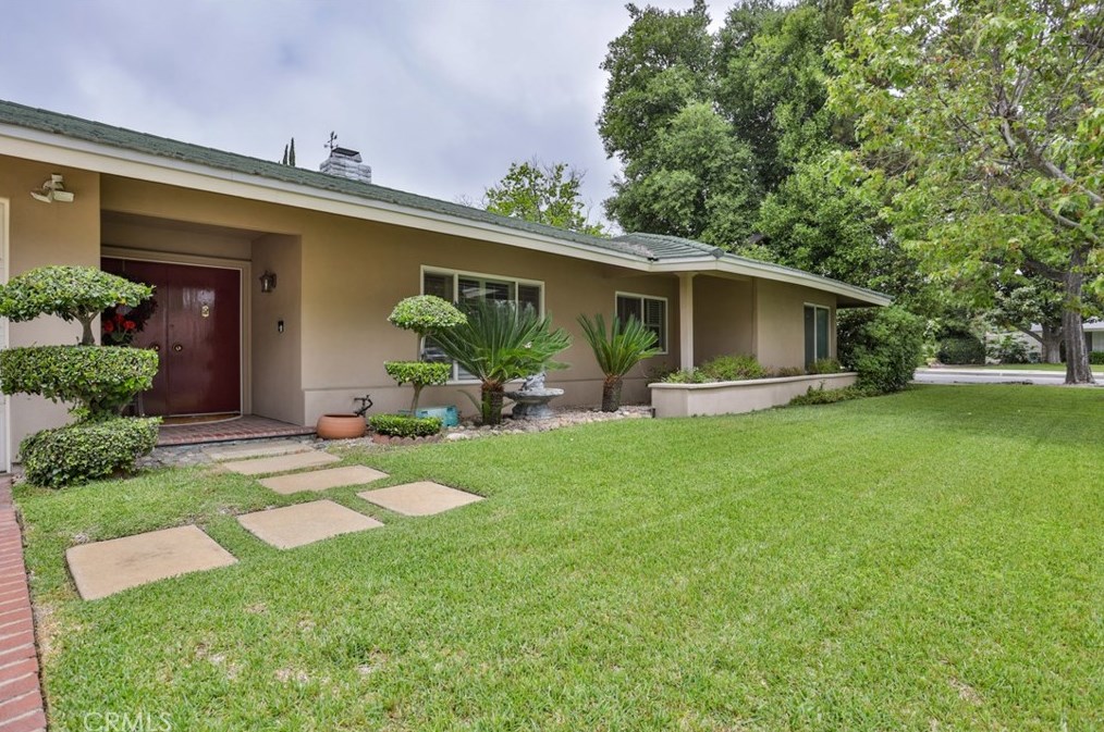 1627 Quince Ave, Upland, CA 91784-1925