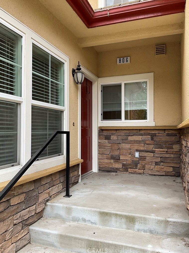 1510 Orange Ave, Redlands, CA 92373-1490