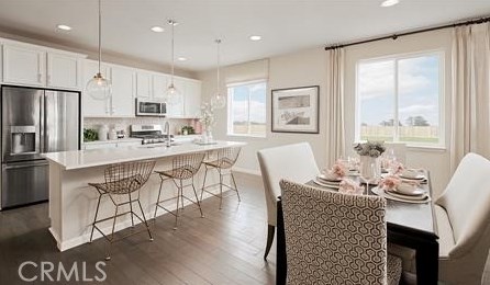 43881 Hampton St, Lancaster CA  exterior