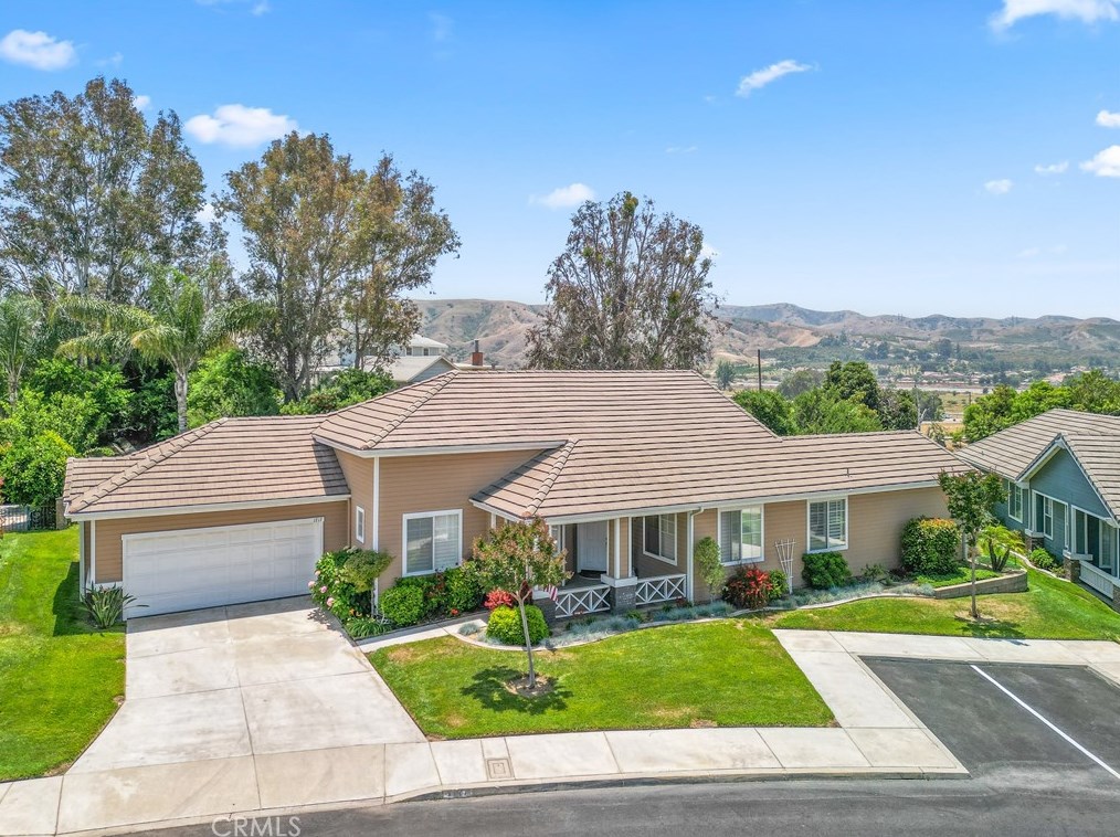 1717 Morning Dove Ln, Redlands, CA 92373-5383