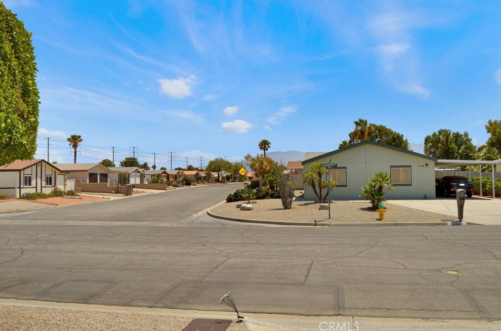 73954 Elizabeth Dr, Thousand Palms CA  92276-4082 exterior