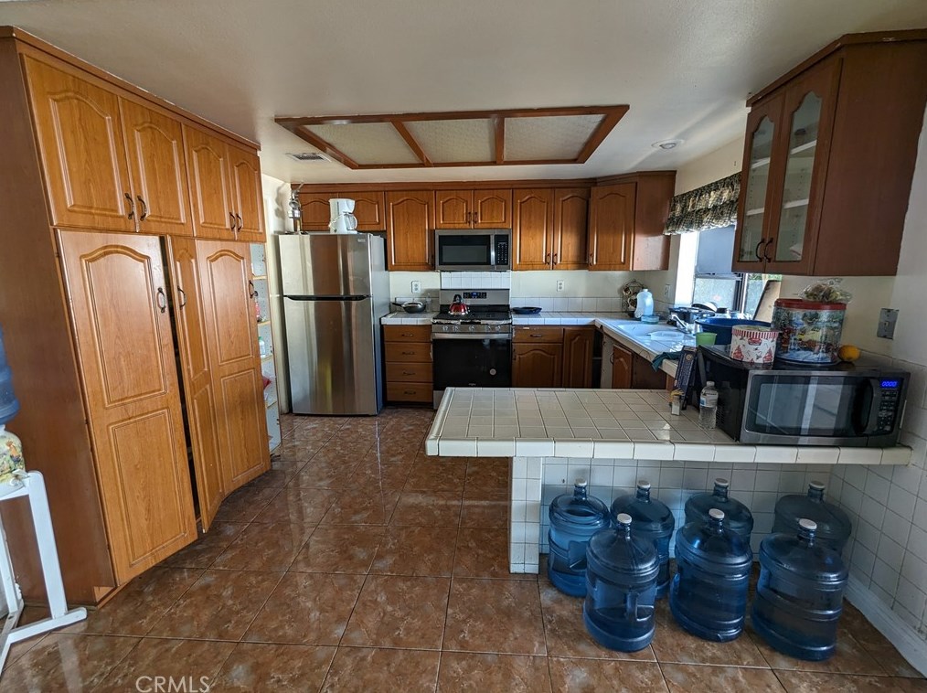 3597 Philadelphia Ct, Riverside CA exterior