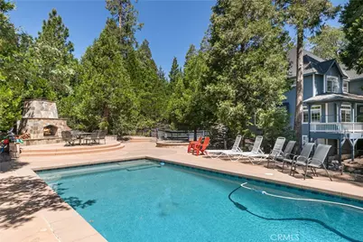 26125 Augusta Drive, Lake Arrowhead, CA 92352 - Photo 2