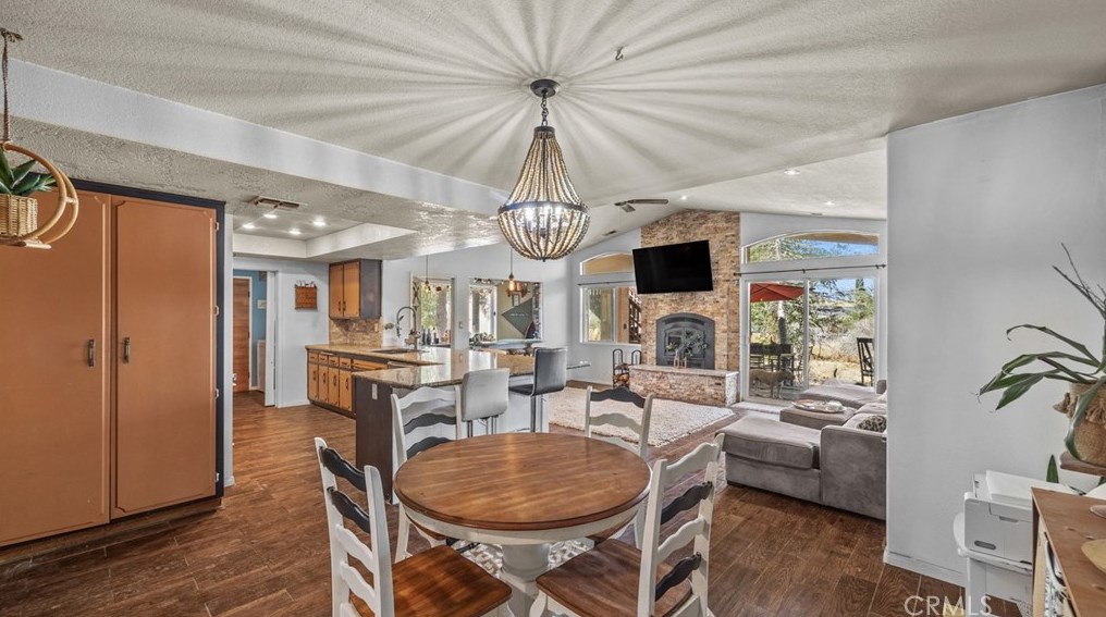 8899 Camphor Ave, Hesperia, CA 92345