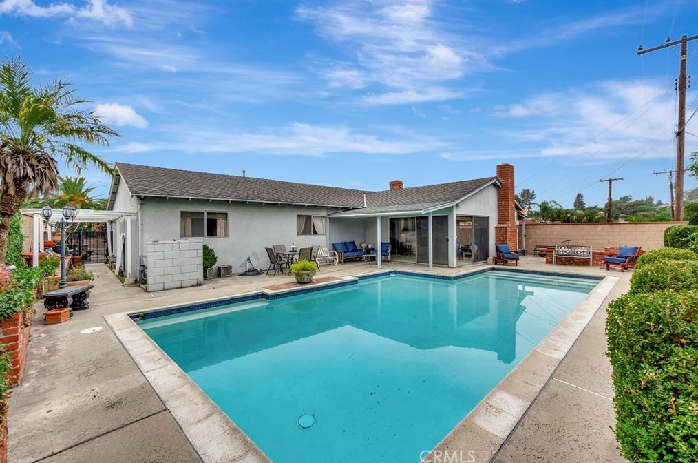 130 S Pintado Dr, Pomona, CA 91765