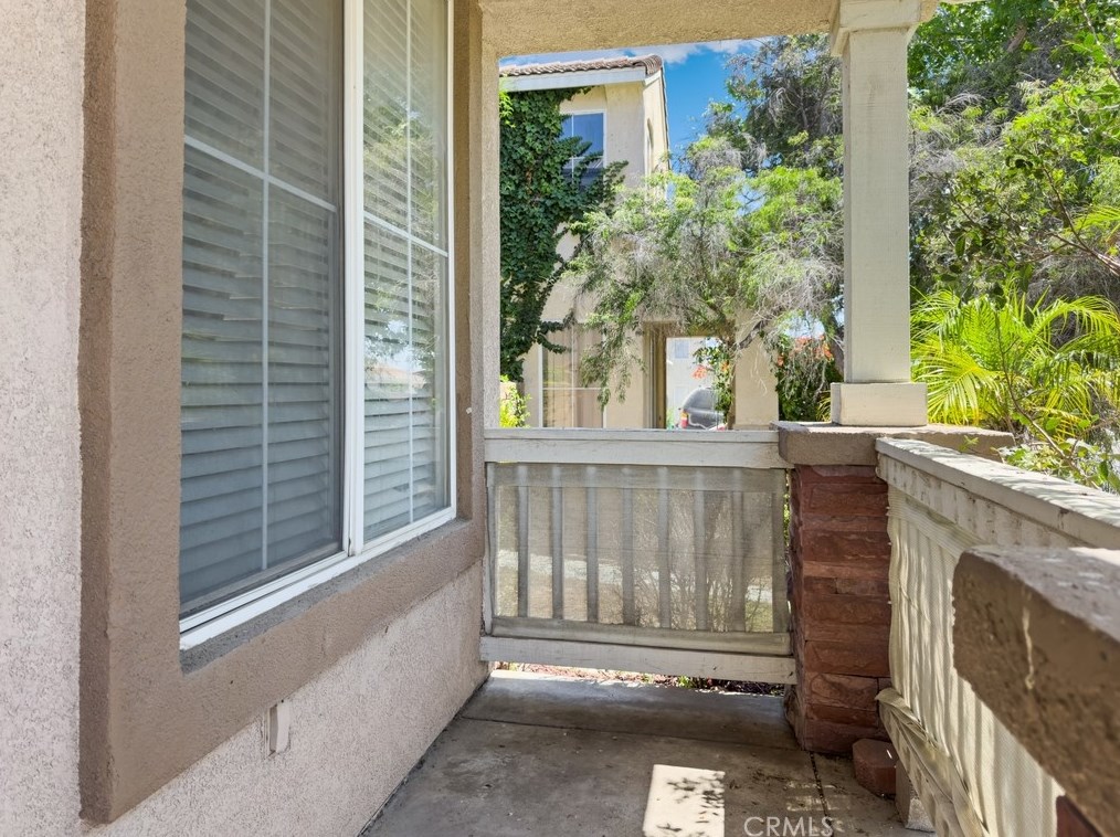 6919 Almeria Ave, Fontana, CA 92336