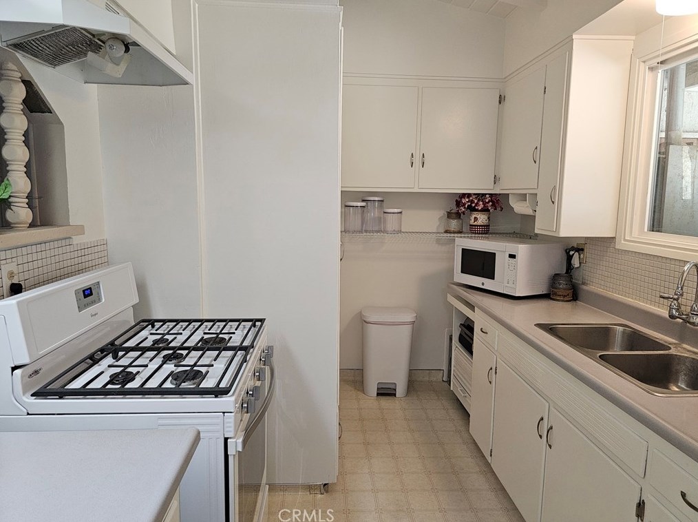 737 Long Beach Dr, Colton, CA 92324