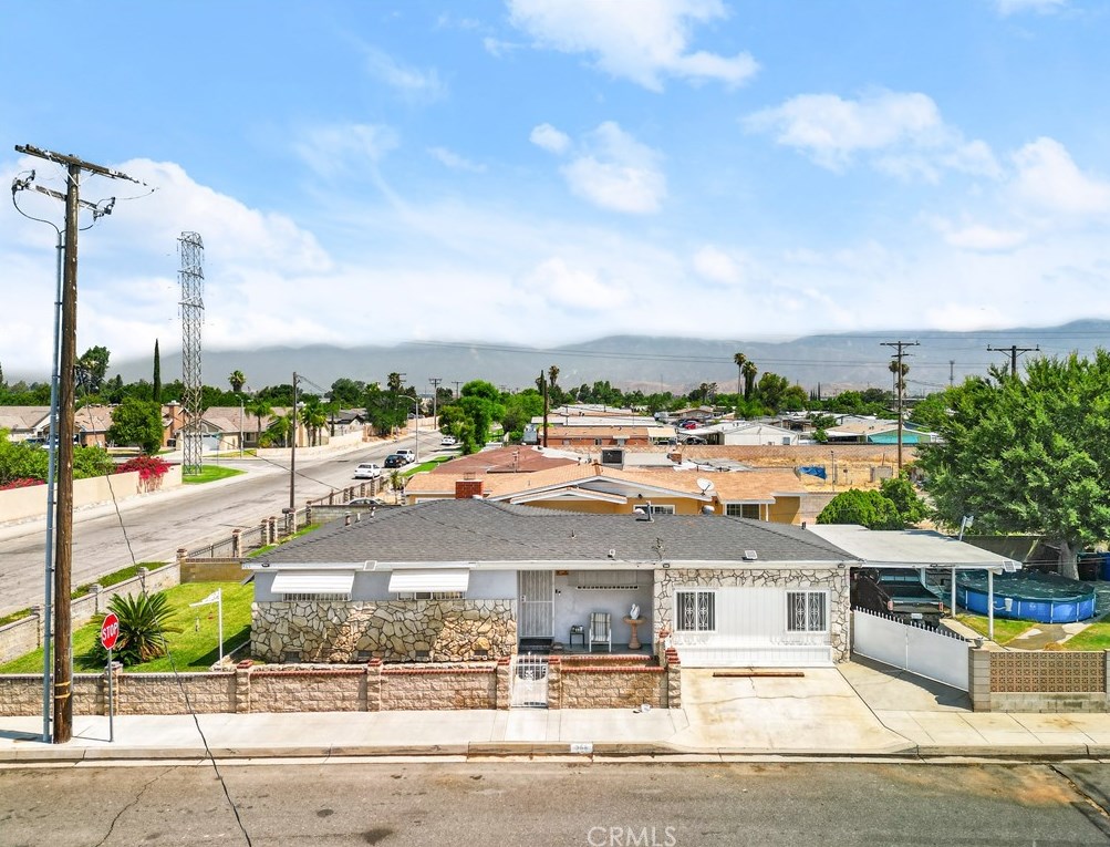 365 Pennsylvania Ave, San Bernardino, CA 92410-2120