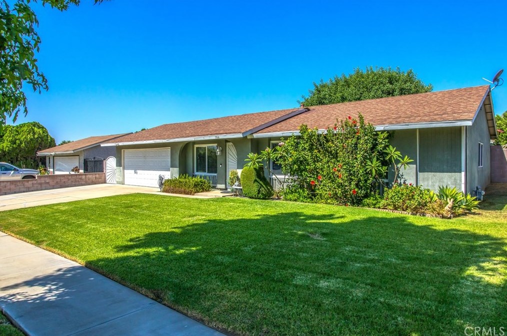 1564 N Yucca Ave, Rialto, CA 92376